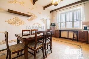 4-к квартира, вторичка, 152м2, 4/5 этаж