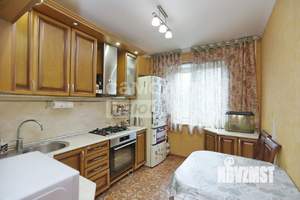 3-к квартира, вторичка, 63м2, 8/9 этаж