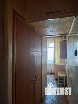 2-к квартира, вторичка, 45м2, 1/5 этаж