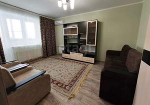 2-к квартира, вторичка, 52м2, 1/19 этаж