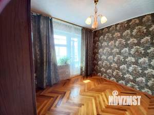 4-к квартира, вторичка, 77м2, 10/10 этаж