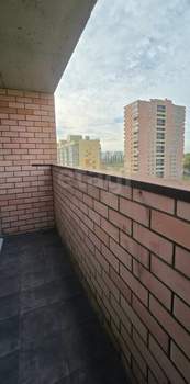 3-к квартира, вторичка, 62м2, 9/17 этаж