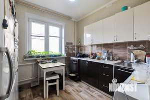 3-к квартира, вторичка, 63м2, 6/10 этаж