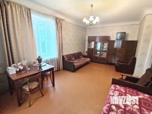 2-к квартира, вторичка, 60м2, 5/5 этаж