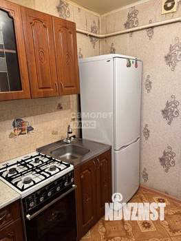 2-к квартира, вторичка, 50м2, 1/10 этаж