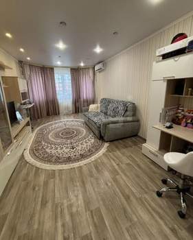 2-к квартира, вторичка, 80м2, 2/17 этаж