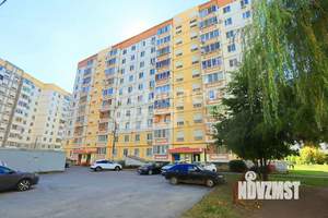 3-к квартира, вторичка, 64м2, 1/10 этаж