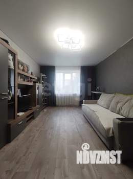 2-к квартира, вторичка, 58м2, 1/10 этаж