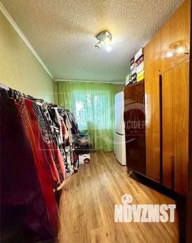 3-к квартира, вторичка, 61м2, 1/5 этаж