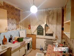 3-к квартира, вторичка, 63м2, 10/10 этаж