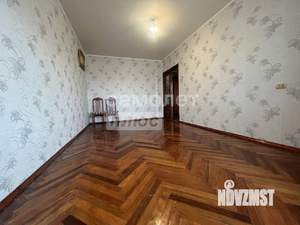 4-к квартира, вторичка, 77м2, 10/10 этаж