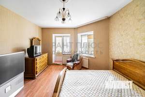 2-к квартира, вторичка, 83м2, 4/5 этаж