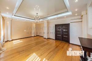 3-к квартира, вторичка, 150м2, 2/10 этаж