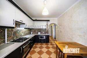 3-к квартира, вторичка, 100м2, 3/5 этаж