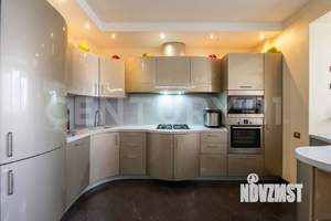 3-к квартира, вторичка, 130м2, 3/8 этаж