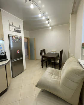 2-к квартира, вторичка, 63м2, 7/9 этаж