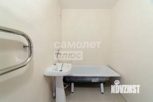 1-к квартира, вторичка, 38м2, 1/18 этаж