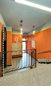 4-к квартира, вторичка, 125м2, 1/9 этаж
