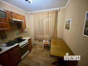 2-к квартира, вторичка, 50м2, 1/10 этаж