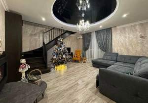 3-к квартира, вторичка, 163м2, 9/10 этаж