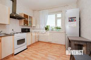 2-к квартира, вторичка, 58м2, 7/14 этаж