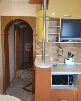 2-к квартира, вторичка, 50м2, 3/10 этаж