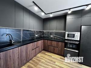 3-к квартира, вторичка, 70м2, 19/25 этаж