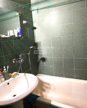 3-к квартира, вторичка, 63м2, 9/10 этаж