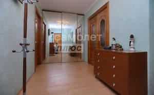 2-к квартира, вторичка, 63м2, 1/5 этаж