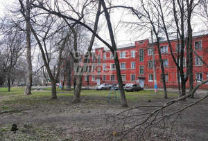 2-к квартира, вторичка, 57м2, 1/3 этаж