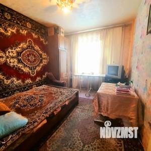 3-к квартира, вторичка, 64м2, 1/10 этаж