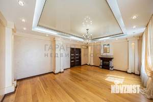 3-к квартира, вторичка, 150м2, 2/10 этаж