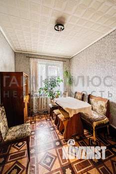 4-к квартира, вторичка, 61м2, 5/5 этаж
