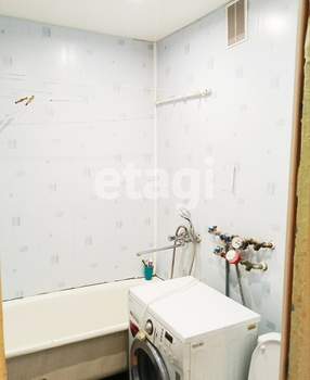 2-к квартира, вторичка, 45м2, 1/5 этаж