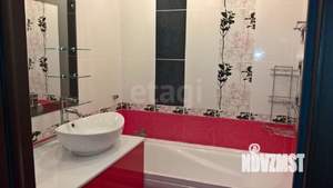 2-к квартира, вторичка, 61м2, 12/14 этаж