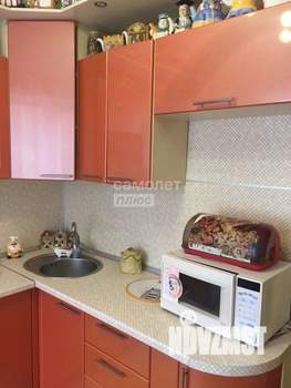 2-к квартира, вторичка, 53м2, 1/10 этаж