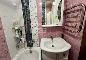 3-к квартира, вторичка, 64м2, 8/10 этаж