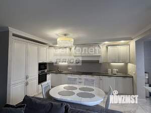 3-к квартира, вторичка, 90м2, 9/25 этаж