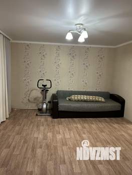 2-к квартира, вторичка, 43м2, 1/5 этаж