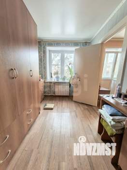 3-к квартира, вторичка, 58м2, 3/5 этаж