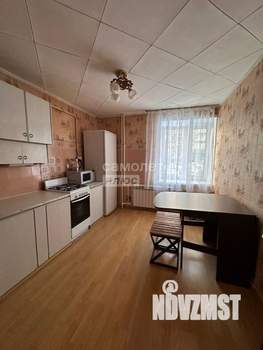 2-к квартира, вторичка, 55м2, 1/10 этаж