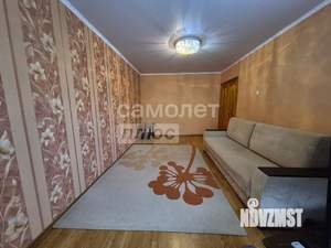 4-к квартира, вторичка, 74м2, 1/9 этаж