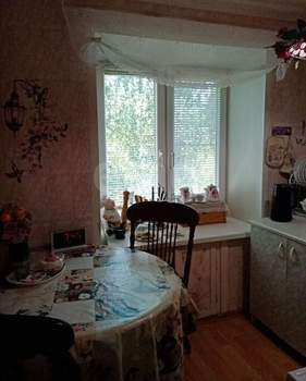 3-к квартира, вторичка, 60м2, 5/5 этаж