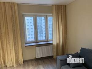 1-к квартира, вторичка, 35м2, 7/17 этаж