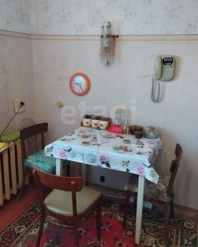 3-к квартира, вторичка, 56м2, 9/9 этаж