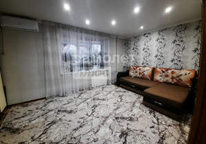 3-к квартира, вторичка, 64м2, 1/10 этаж