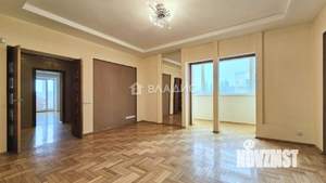 2-к квартира, вторичка, 68м2, 5/5 этаж
