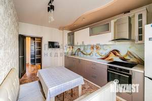 2-к квартира, вторичка, 65м2, 9/12 этаж