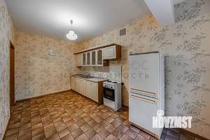 2-к квартира, вторичка, 60м2, 1/5 этаж