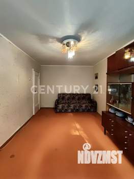 2-к квартира, вторичка, 44м2, 1/5 этаж
